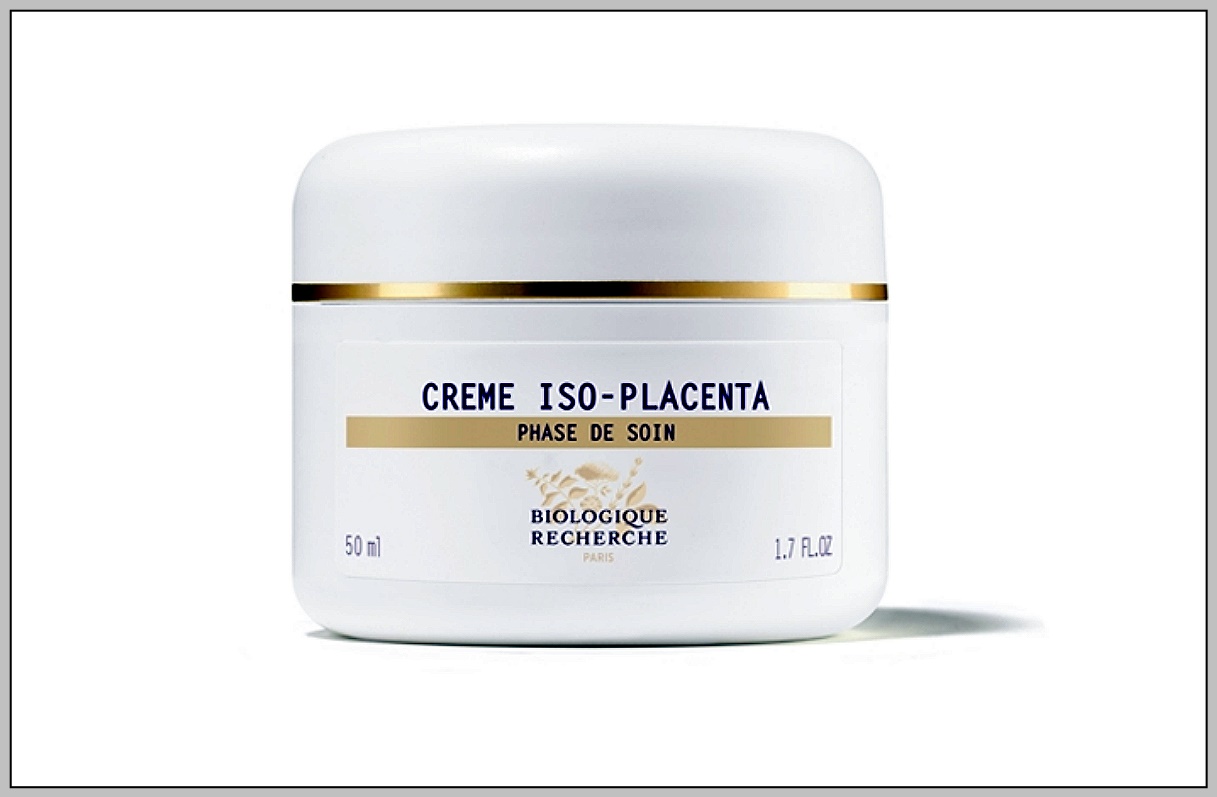 Provides intensive regenerating skin care